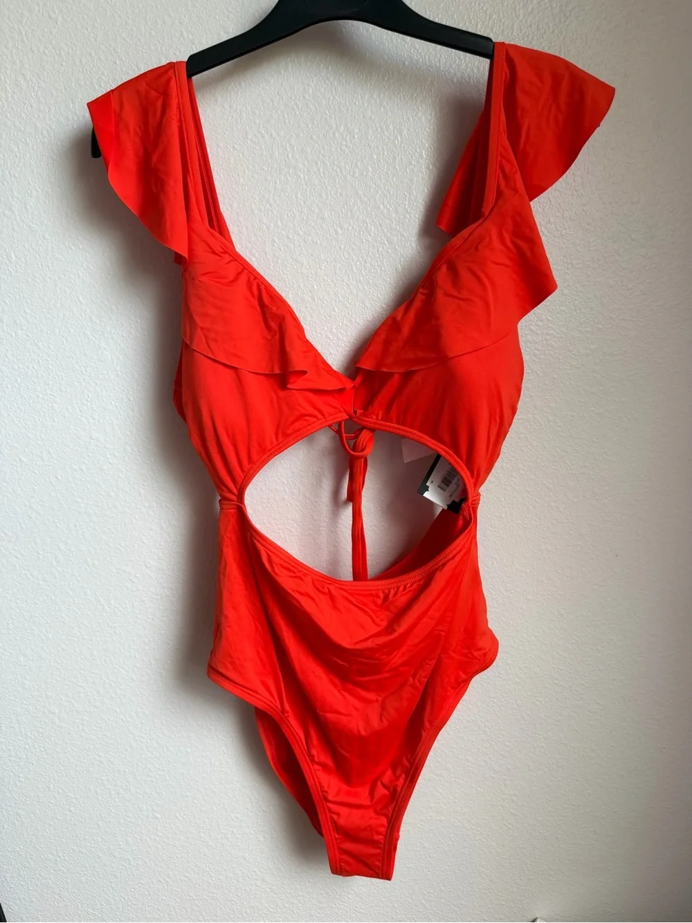 NWT Kate Spade New York  Ruffle V-Wire One Piece Swimsuit Sz XL